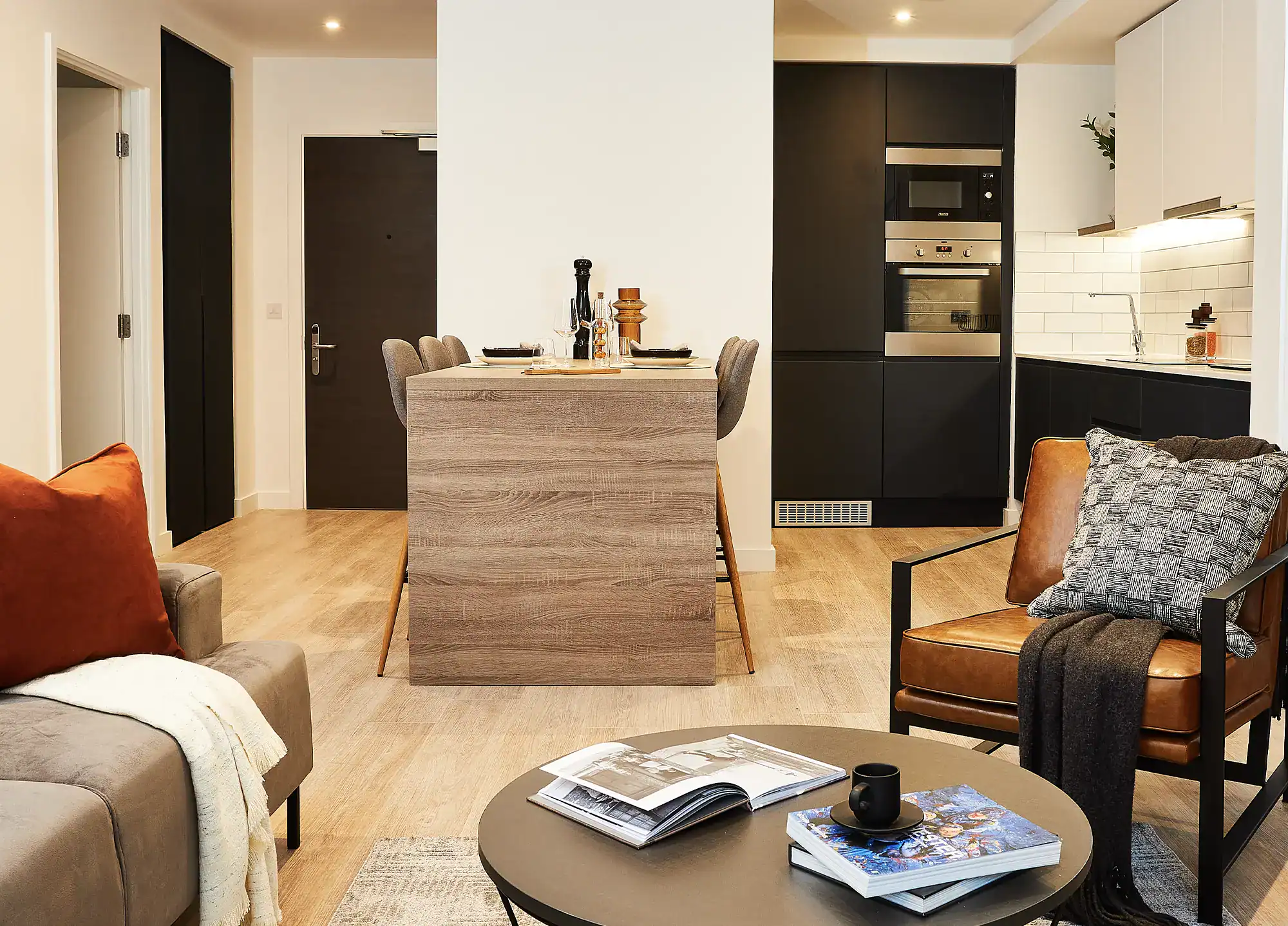 Vita Living Circle Square kitchen and living