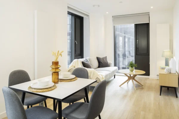 vita-living-north-living