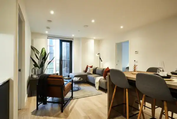 Vita Living Circle Square living