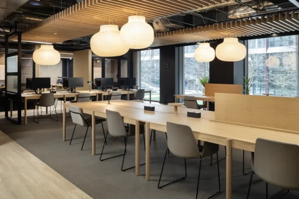 CO-WORKING SPACE