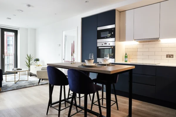 Vita Living Circle Square Apartment
