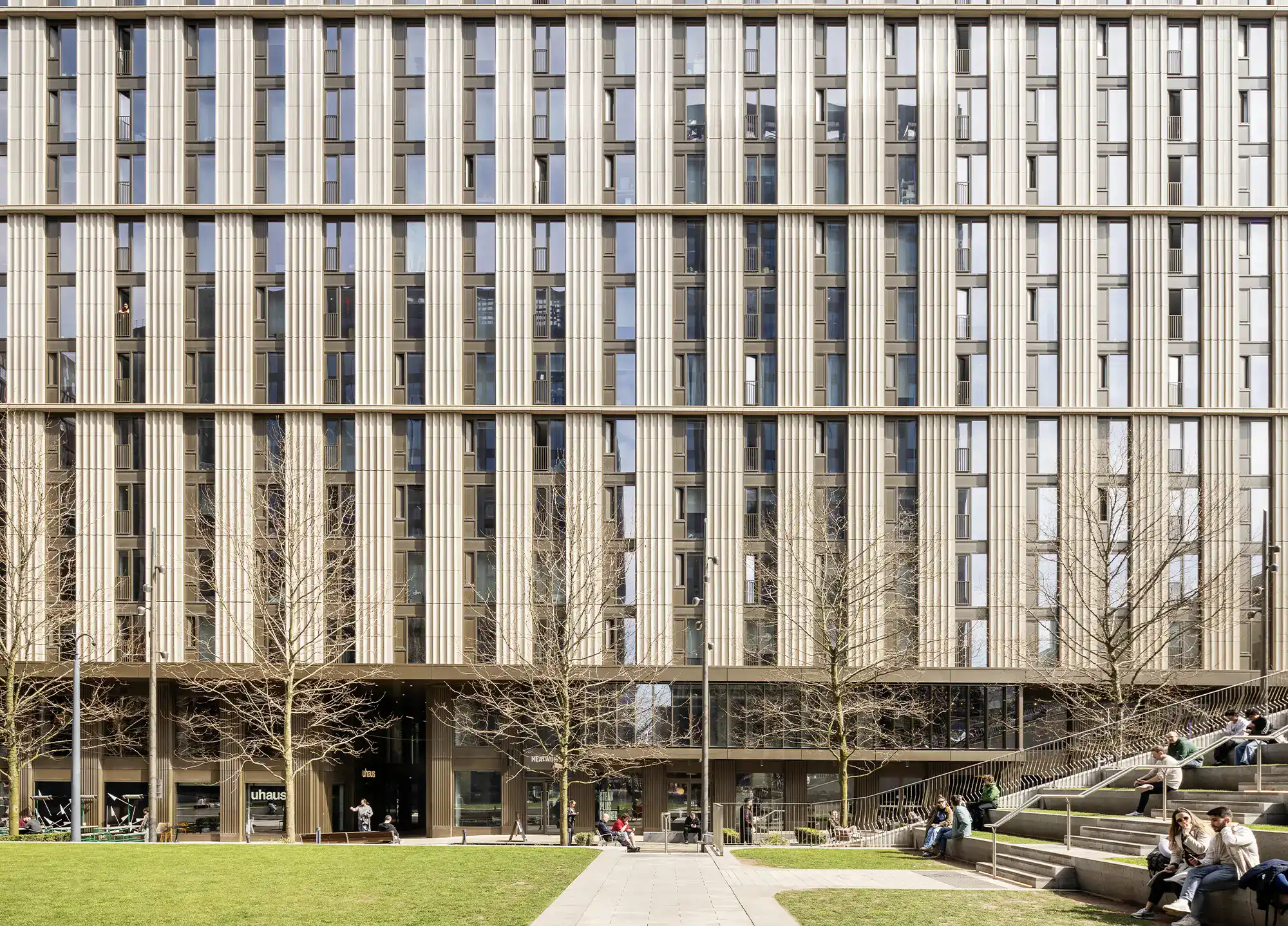 Manchester Piccadilly gardens set to revamp